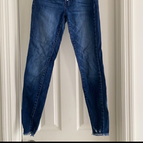 Jeans - Picture 3 of 3